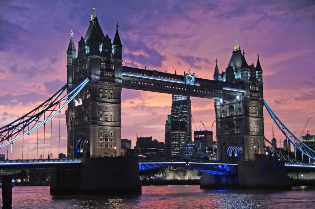 tower bridge london